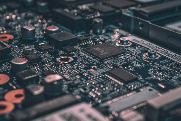Gadgets & Tech