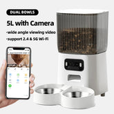 Automatic pet feeding station for cats and dogs